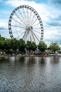 Ferris wheel against sky