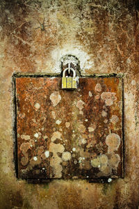 Close-up of rusty metal on wall