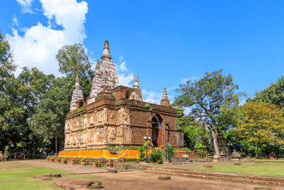 Exterior of temple against sky