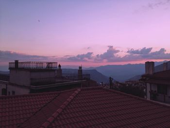 Scenic view of sea against sky at dusk