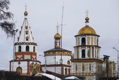 View of cathedral and buildings against sky