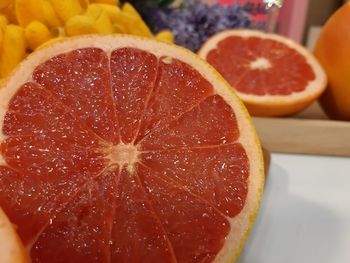 Close-up of orange slices on table