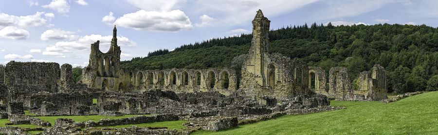 Old ruins against sky