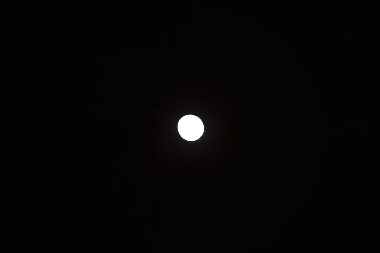 moon, sky, night, space, copy space, full moon, beauty in nature, no people, astronomy, scenics - nature, tranquility, low angle view, circle, dark, celestial event, geometric shape, tranquil scene, nature, shape, darkness, outdoors, idyllic, astronomical object, natural phenomenon, clear sky