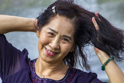 Portrait of a smiling young woman