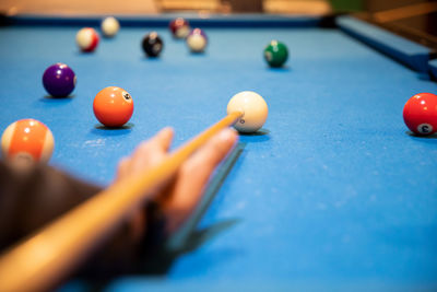 Snooker, billiard balls, pool game table, cue ball, striped ball, pool stick, black pool ball