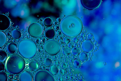 Close-up of bubbles in water