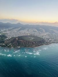 Diamond head crater from top 