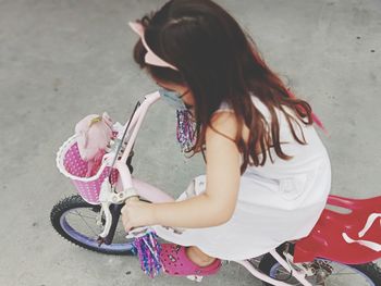 Pandemial girl, first bike ride