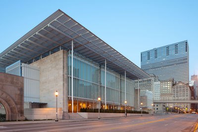 Chicago, illinois, united states - the art institute of chicago at dawn.