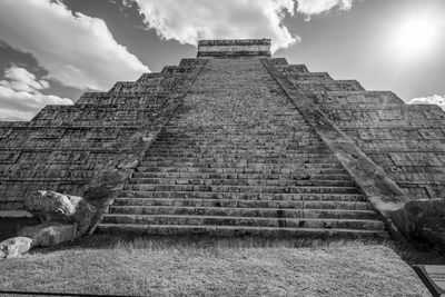 Ruin inca pyramid 5
