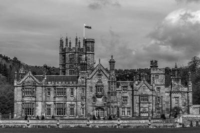 Buildings in city against sky