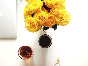 Close-up of rose bouquet on table