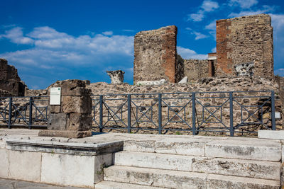 Temple della fortuna augusta at the ancient city of pompeii