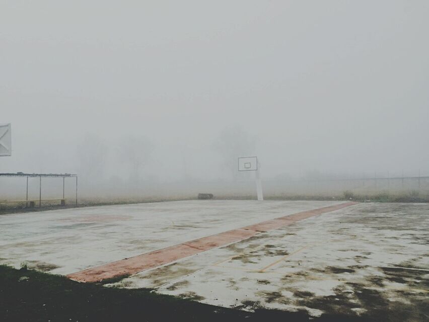 fog, weather, foggy, the way forward, winter, road, built structure, cold temperature, transportation, copy space, season, snow, sky, empty, nature, tranquility, architecture, day, outdoors, no people