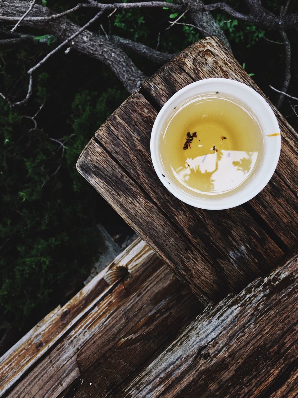 wood - material, food, food and drink, high angle view, no people, freshness, table, wellbeing, healthy eating, ready-to-eat, day, directly above, still life, refreshment, soup, close-up, drink, yellow, bowl, tea cup