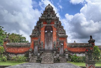 Exterior of temple against sky