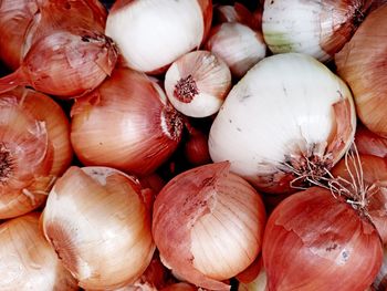 Full frame shot of onions