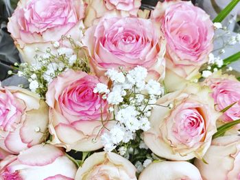 High angle view of rose bouquet