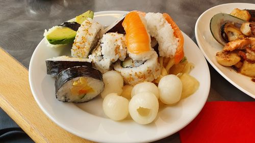 Sushi in plate on table