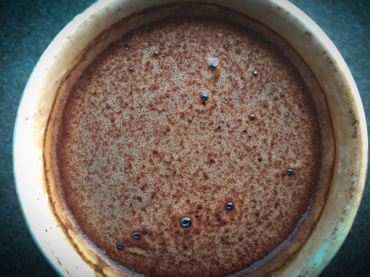 CLOSE-UP OF COFFEE ON TABLE