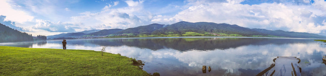 Panoramic view of lake against sky