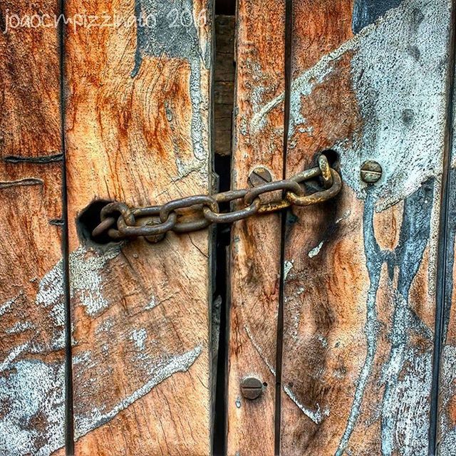 metal, close-up, full frame, door, wood - material, old, rusty, wooden, backgrounds, textured, safety, protection, security, metallic, weathered, closed, wood, wall - building feature, lock, handle