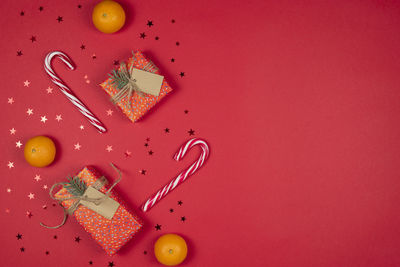 High angle view of lemon slice on table