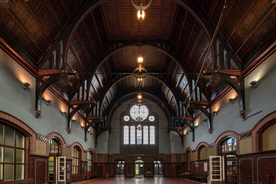 Low angle view of ceiling