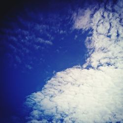 Low angle view of cloudy sky