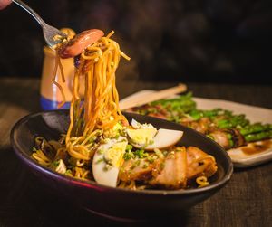 Close-up of noodles in bowl on table