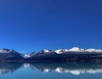 Landscape photo of mt cook of new zealand with the snowcapped mountain range