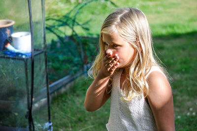 Girl in the garden 