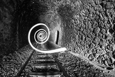 Tunnel in water