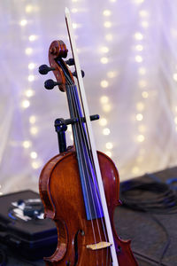 Close-up of violin 