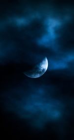 Low angle view of moon in sky