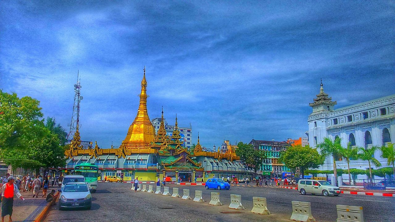 Sue lay pagoda