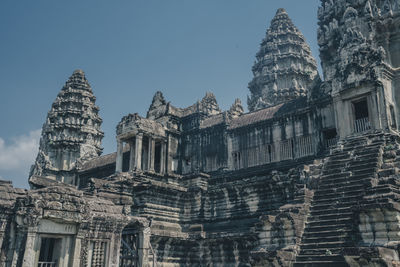 Low angle view of temple building against sky