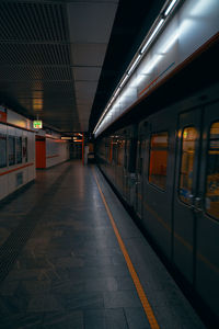 Empty subway station 