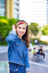 Portrait of a smiling young woman