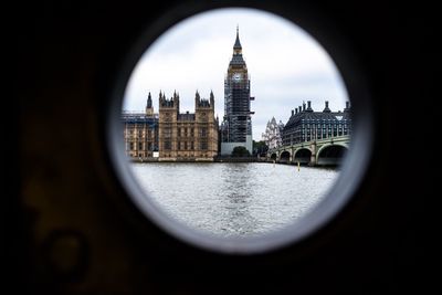 Big ben seen through hole