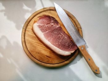 Close-up of bread on plate