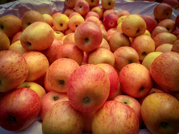 Full frame shot of apples for sale at market stall