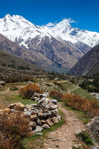 Old trade route to tibet from sangla valley. himachal pradesh, india