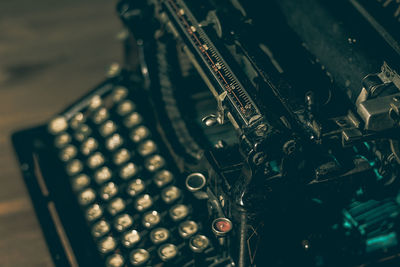 Close-up of typewriter 