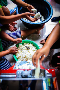 The process of making cassava chips