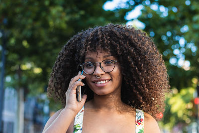 Portrait of a smiling young woman