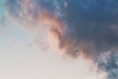 Low angle view of cloudy sky