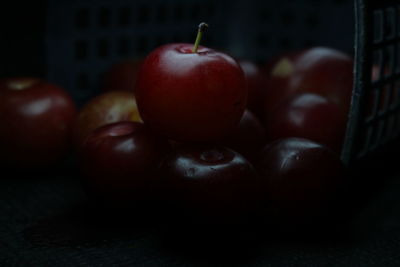 Close-up of apples on table