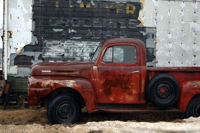 Abandoned car